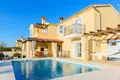 Villa de 4 dormitorios 179 m² Pola, Croacia