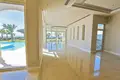Casa 6 habitaciones 800 m² Pervolia, Chipre