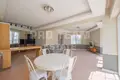 4 bedroom apartment 180 m² Aksu, Turkey
