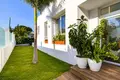 3 bedroom house 328 m² Dos Hermanas, Spain