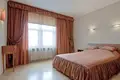 Mieszkanie 4 pokoi 128 m² Ryga, Łotwa