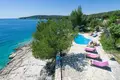4 bedroom house 300 m² Croatia, Croatia