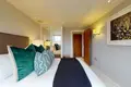 3 bedroom apartment 26 m² in London, United Kingdom