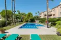 Mieszkanie 3 pokoi 117 m² San Pedro Alcantara, Hiszpania