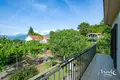 Villa mit 2 Schlafzimmern 116 m² Tivat, Montenegro
