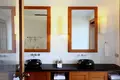 villa de 5 chambres 1 550 m² Ban Bang Thao, Thaïlande
