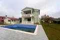 Villa de 7 dormitorios 250 m² Rabac, Croacia