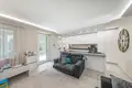 Mieszkanie 18 pokojów 650 m² Soiano del Lago, Włochy
