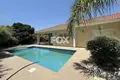 Bungalow 4 Schlafzimmer 180 m² in Pyrgos Lemesou, Zypern