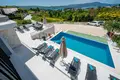 4-Schlafzimmer-Villa 250 m² Mrcevac, Montenegro