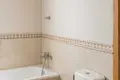 5 bedroom house 328 m² Dos Hermanas, Spain