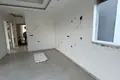 Mieszkanie 2 pokoi 187 m² Mahmutlar, Turcja