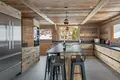 Chalet 7 habitaciones 320 m² en Saint Georges sur Allier, Francia