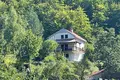 Hütte Kuća 200 m² na Prodaju – Centar, Cetinje
