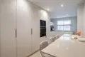 Mieszkanie 3 pokoi 185 m² Dos Hermanas, Hiszpania