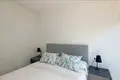 Mieszkanie 2 pokoi 89 m² Torrevieja, Hiszpania