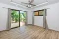 6 bedroom house 385 m² Coxen Hole, Honduras