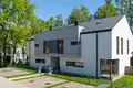 Многоуровневые квартиры 4 комнаты 94 м² Варшава, Польша