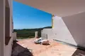 4 bedroom house 306 m² Benahavis, Spain