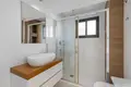 5-Schlafzimmer-Villa 296 m² Orihuela, Spanien