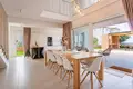 villa de 5 dormitorios 270 m² Opcina Karlobag, Croacia