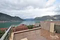 Wohnung 2 Schlafzimmer 170 m² Dobrota, Montenegro