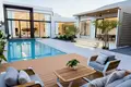 Haus 4 Schlafzimmer  Nong Pla Lai, Thailand