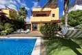 Villa de 4 dormitorios 351 m² Urbanizacion El Guincho, Španjolska