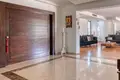 Dom 6 pokojów 649 m² Dromolaxia, Cypr