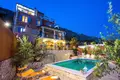 Дом 6 спален 1 085 м² Jesenice, Хорватия