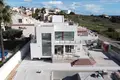 4-Schlafzimmer-Villa 407 m² Torrevieja, Spanien