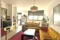 Quartier résidentiel Avec terrasse, calme, proche de la rue shenkin, à ne pas manquer ! bien agencé, clair, spacieux, rénové, idéal grande famille