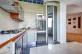 Wohnungen auf mehreren Ebenen 3 zimmer 109 m² in Minsk, Belarus