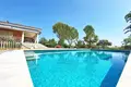 4 bedroom house 614 m² Dos Hermanas, Spain