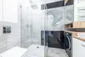 Commercial property 2 rooms 41 m² in Warsaw, Poland