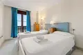 Wohnung 2 Schlafzimmer 158 m² Estepona, Spanien