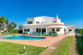 Вилла 4 спальни 327 м² Albufeira, Португалия