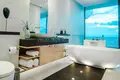 Квартира 2 спальни 191 м² Карон, Таиланд