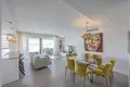 Mieszkanie 3 pokoi 123 m² Mijas, Hiszpania