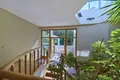 Haus 5 zimmer 422 m² Riga, Lettland