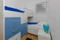 Haus 15 zimmer 484 m² Blace, Kroatien