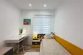 Mieszkanie 3 pokoi 98 m² Torrevieja, Hiszpania