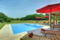 Villa de 6 chambres 280 m² Grad Porec, Croatie