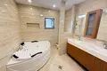 Haus 5 Schlafzimmer  Podgorica, Montenegro
