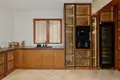 Villa de 4 dormitorios 420 m² Dobrota, Montenegro