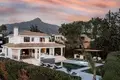 5 bedroom villa 390 m² San Pedro Alcantara, Spain