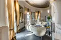 Villa de 6 chambres 500 m² en France, France