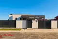 Коттедж 250 м² Юзуфовский сельский Совет, Беларусь