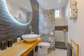 Haus 4 Schlafzimmer 266 m² Malaga, Spanien