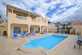 6-Zimmer-Villa 213 m² Adeje, Spanien